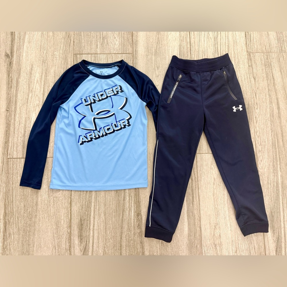 Under Armour Light & Navy Blue Shirt & Pant Set